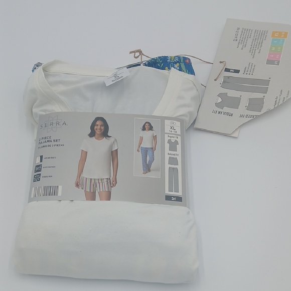Serra White and Blue Pajama Set - Picture 1 of 12